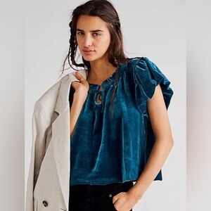Free people Terese velour top